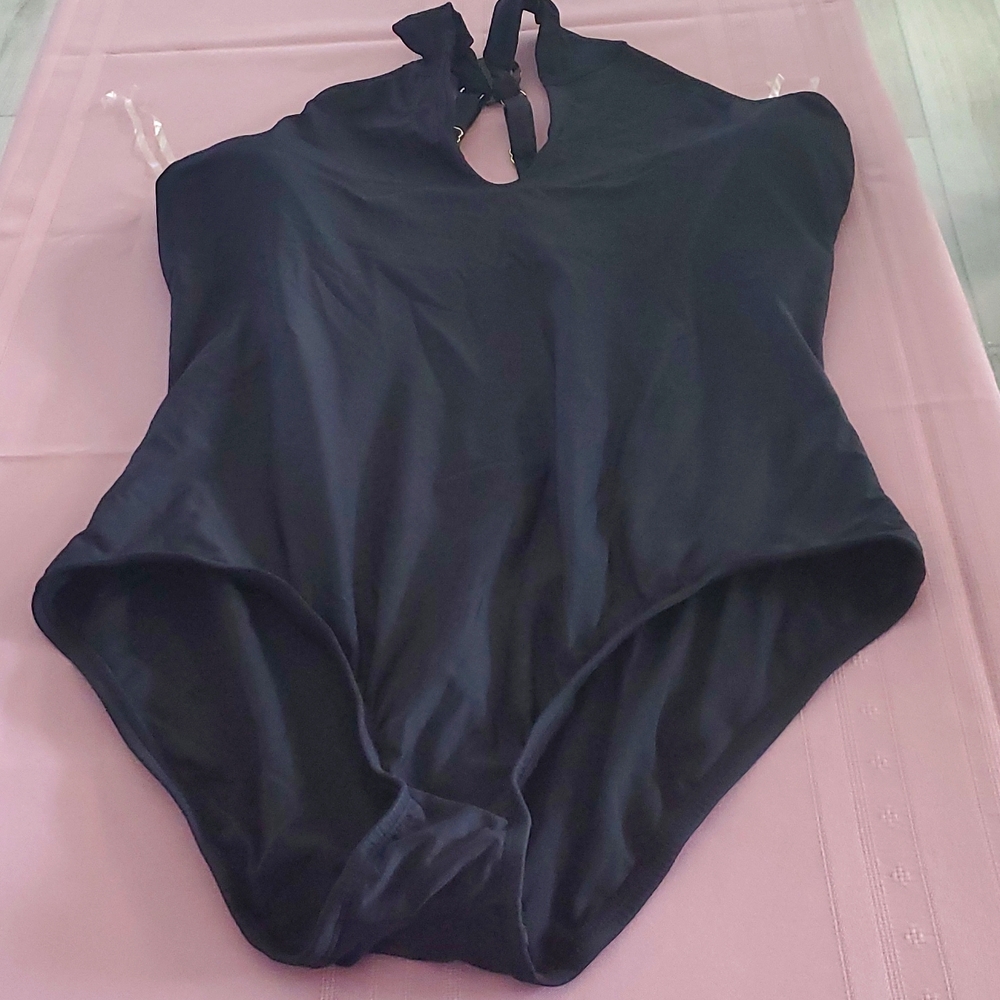 New!  XXL Swimsuit 🩱